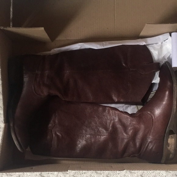 Frye Carson Riding Boots Women’s 8 - Picture 3 of 9